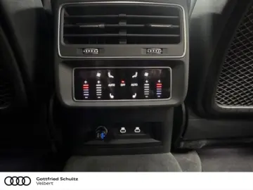 Q8 50 TDI quattro S-line 21ronic - AHK Leder  HD