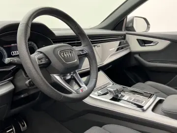 Q8 50 TDI quattro S-LINE MATRIX AHK KAMERA