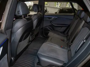 Q8 50 TDI quattro S line Laser OLED Pano B&O 23