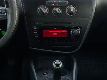 SEAT LEONVSSZZZ1PZAR061330