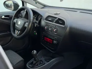 SEAT LEONVSSZZZ1PZAR061330