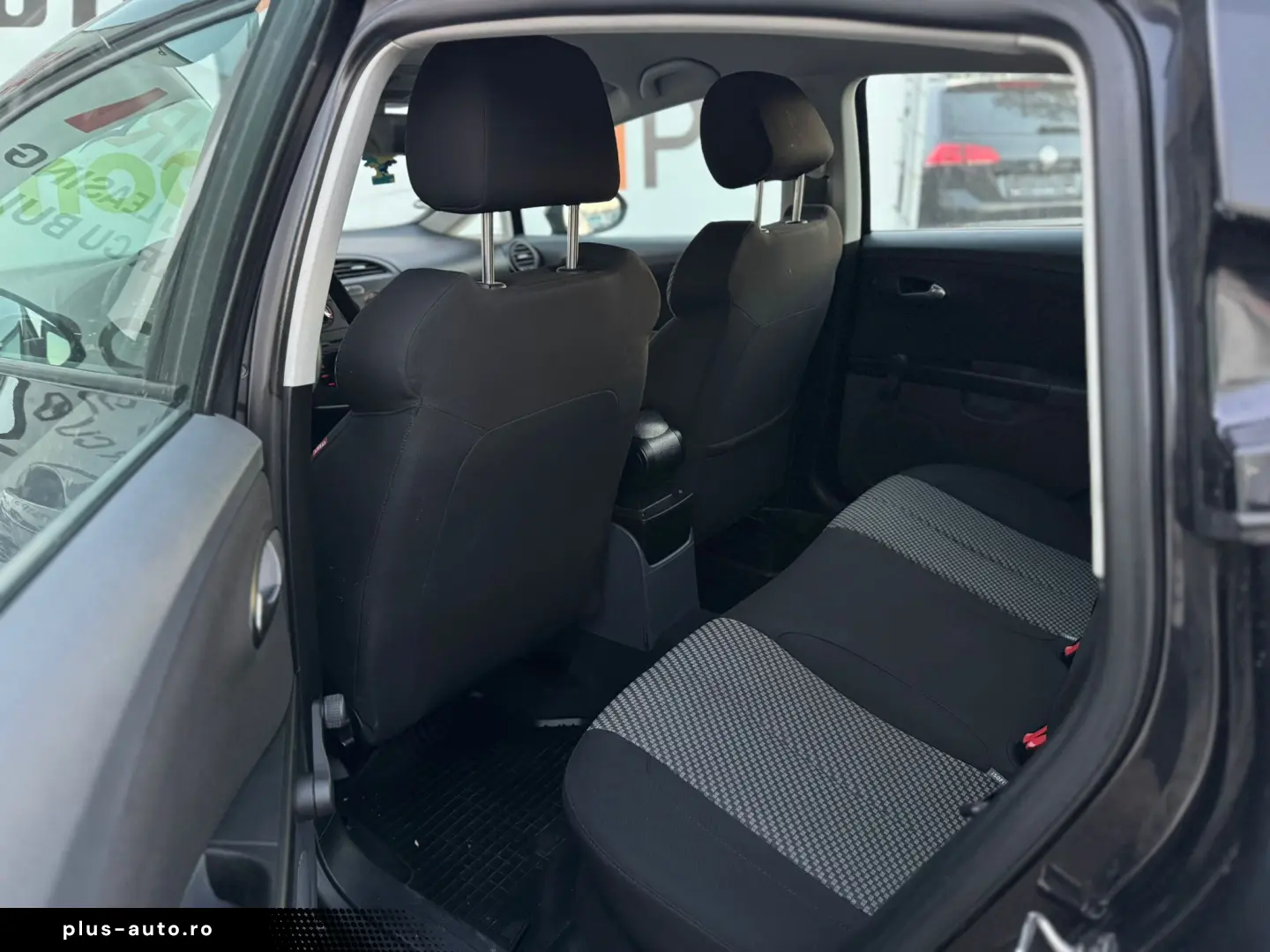 SEAT LEONVSSZZZ1PZAR061330