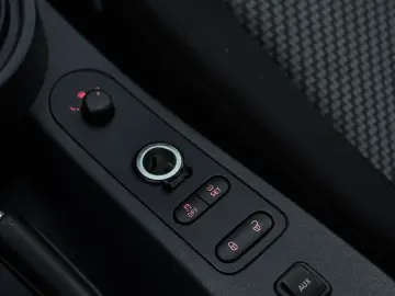 SEAT LEONVSSZZZ1PZAR061330