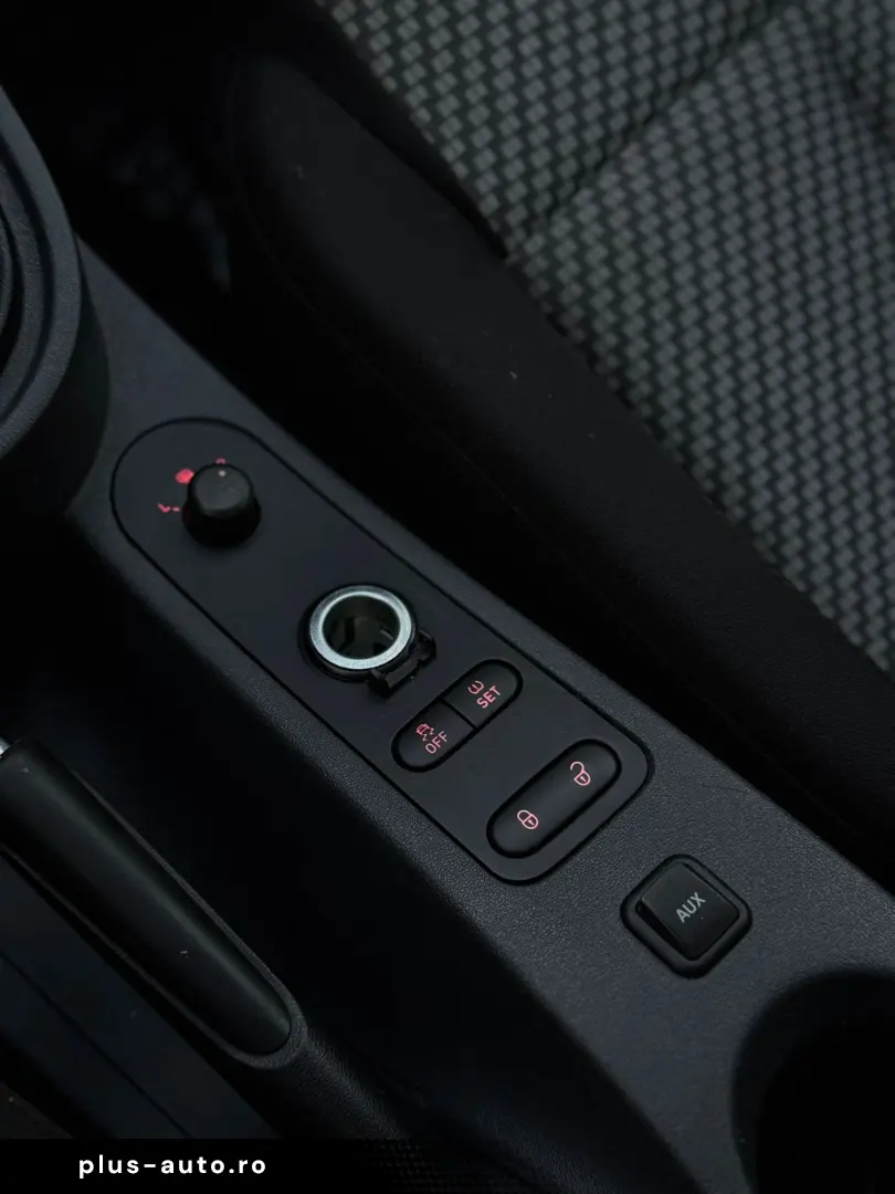 SEAT LEONVSSZZZ1PZAR061330