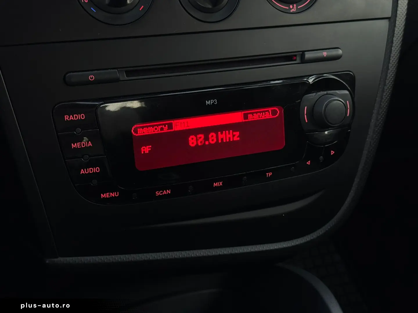 SEAT LEONVSSZZZ1PZAR061330