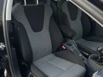 SEAT LEONVSSZZZ1PZAR061330