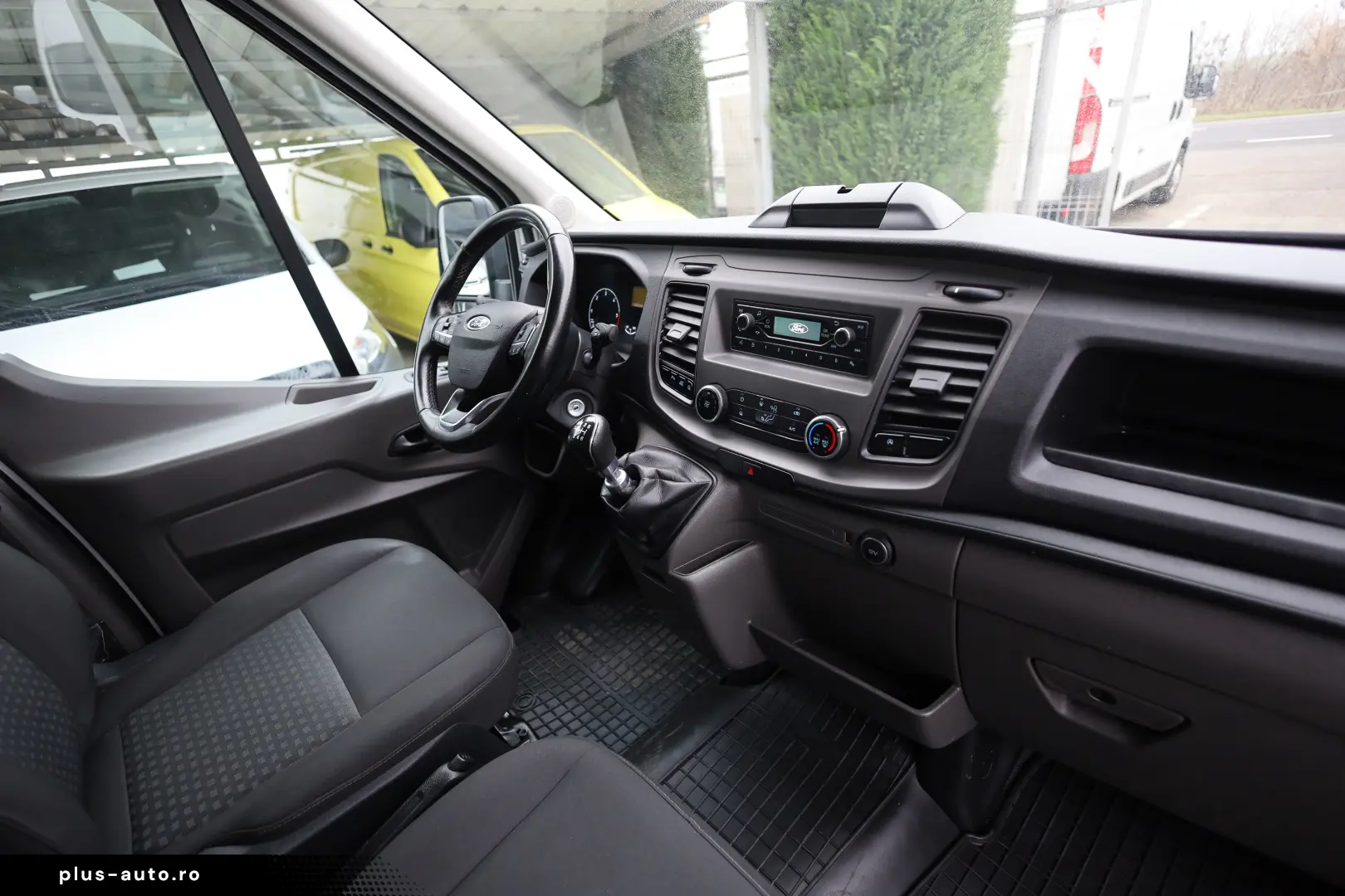 Ford Transit L3H2 2.0D 130CP