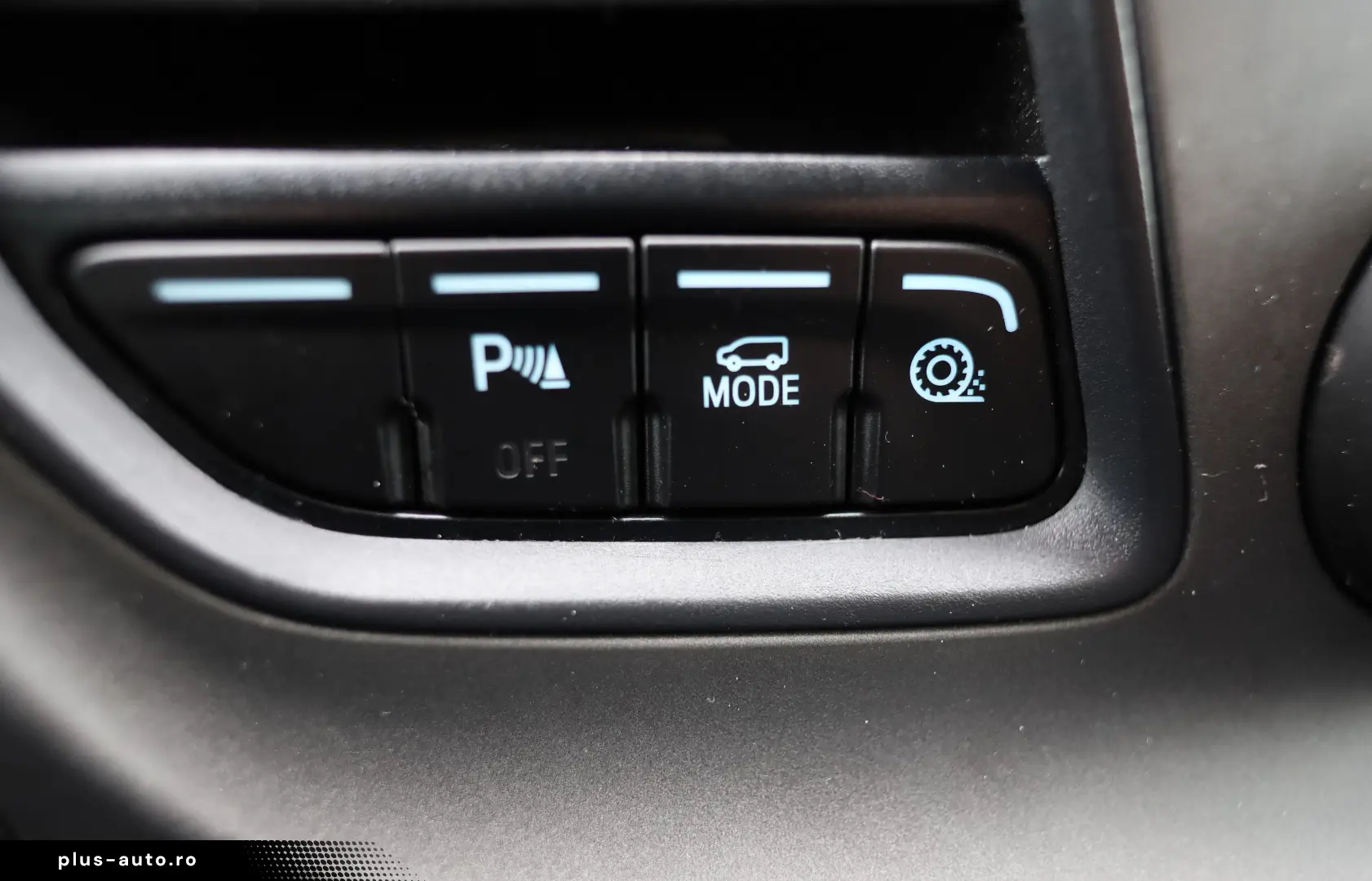 Ford Transit L3H2 2.0D 130CP