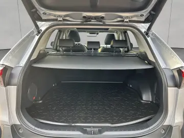 RAV 4 2.5 4x4 Hybrid Lounge Skyview