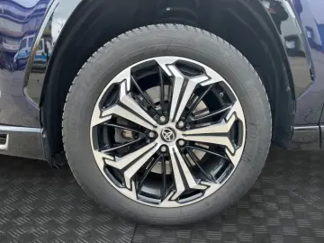 RAV 4 Plug-In Tech Style Paket