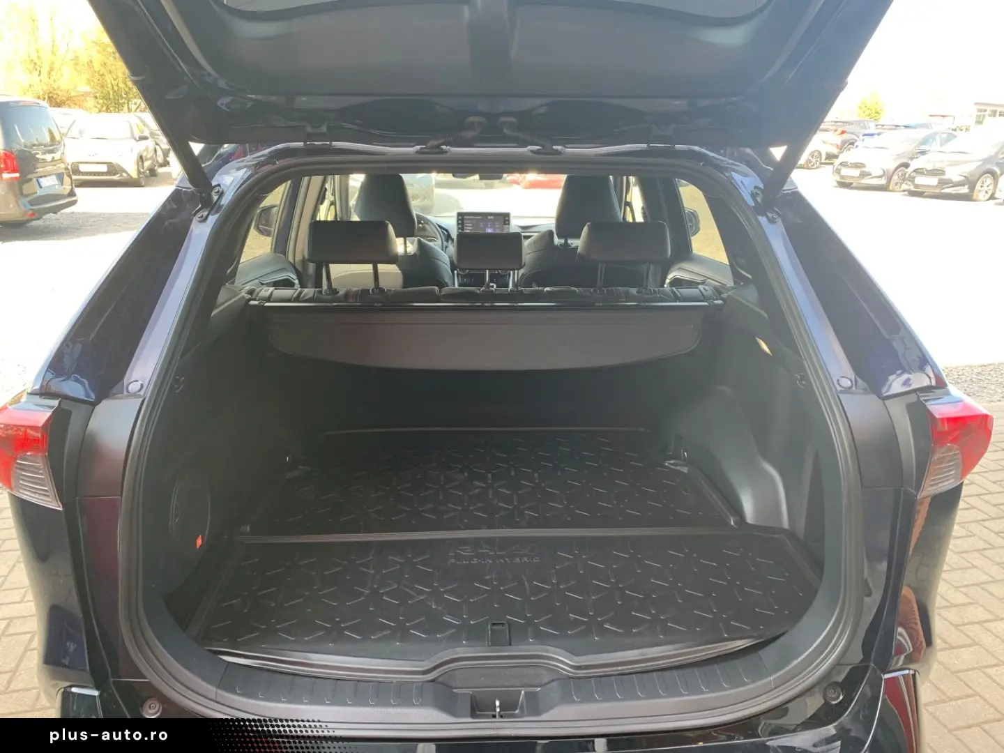 RAV 4 Plug-in Hybrid 4x4 2.5 TECHNIK STYLE-PAKET