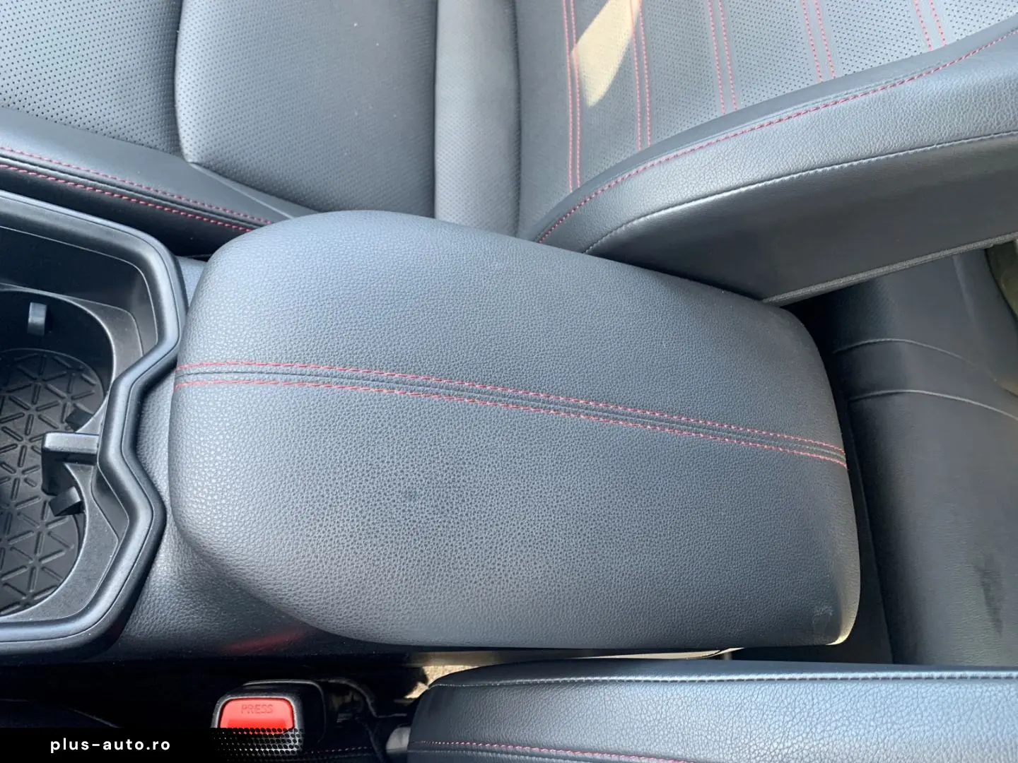 RAV 4 Plug-in Hybrid 4x4 2.5 TECHNIK STYLE-PAKET