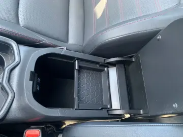 RAV 4 Plug-in Hybrid 4x4 2.5 TECHNIK STYLE-PAKET