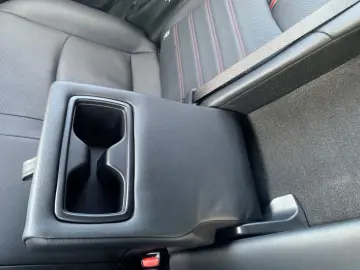 RAV 4 Plug-in Hybrid 4x4 2.5 TECHNIK STYLE-PAKET