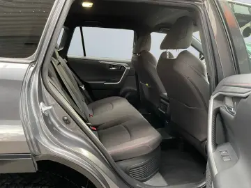 RAV 4 Plug-in-Hybrid Technik-Paket  HUD Navi LED