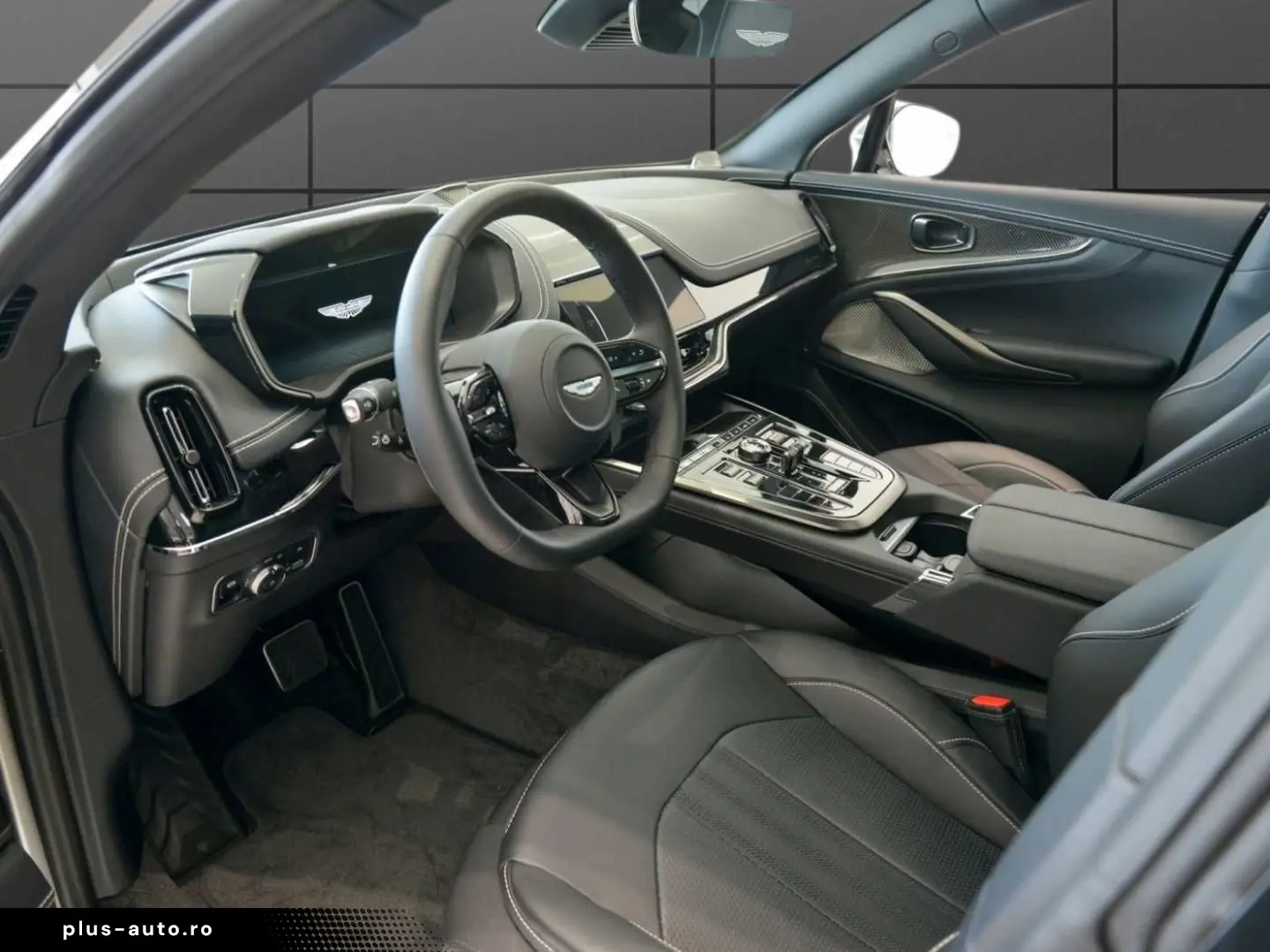 ASTON MARTIN DBX707 MY 2025