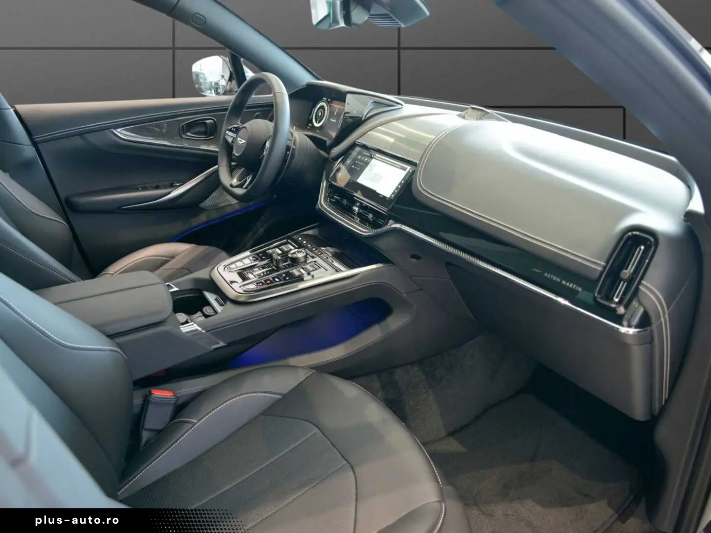 ASTON MARTIN DBX707 MY 2025