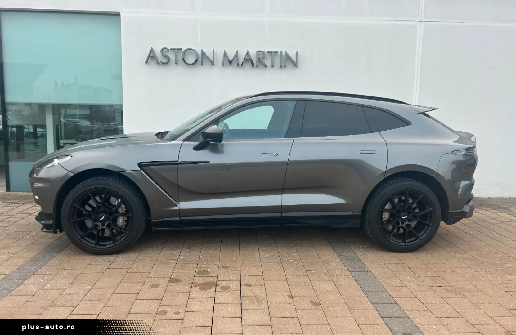 ASTON MARTIN DBX707 - Aston Martin Memmingen