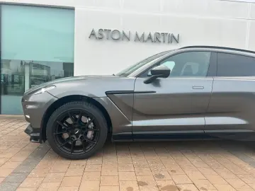 ASTON MARTIN DBX707 - Aston Martin Memmingen