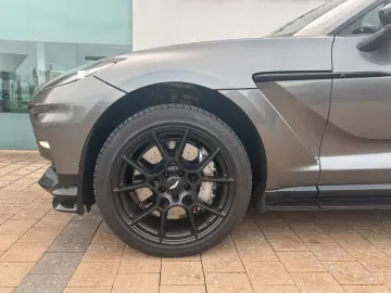 ASTON MARTIN DBX707 - Aston Martin Memmingen