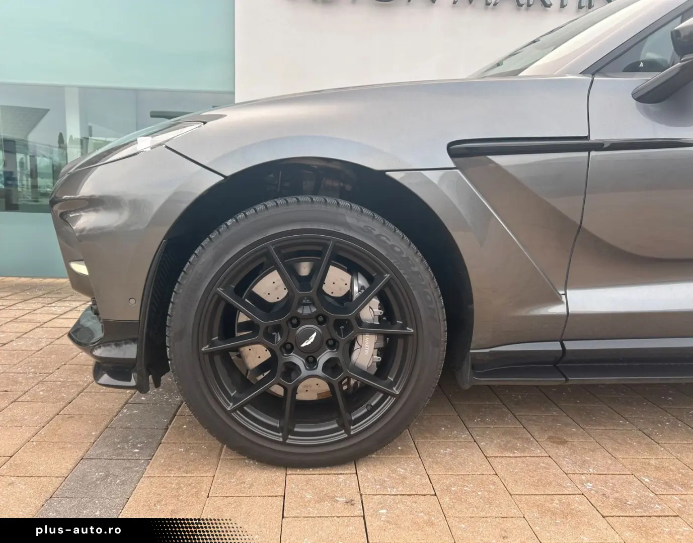 ASTON MARTIN DBX707 - Aston Martin Memmingen