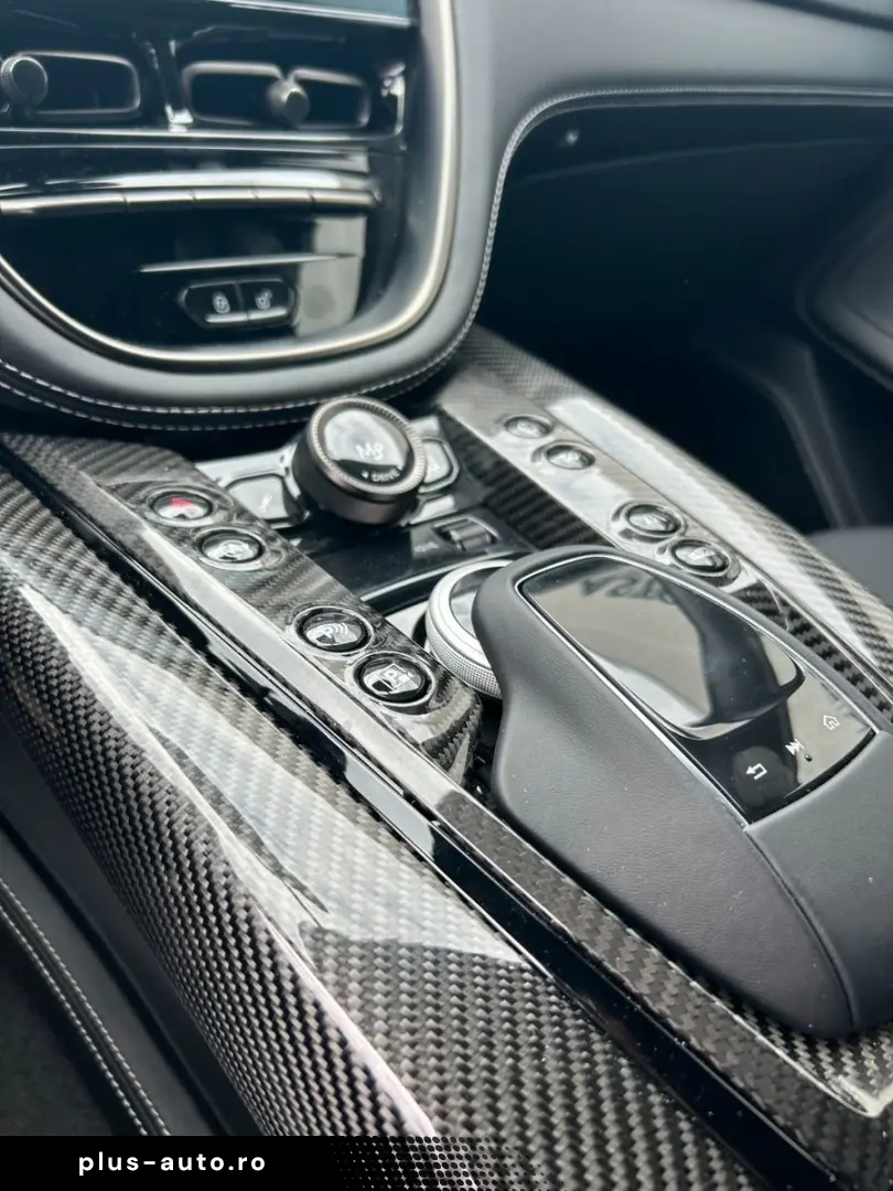 ASTON MARTIN DBX707 - Aston Martin Memmingen