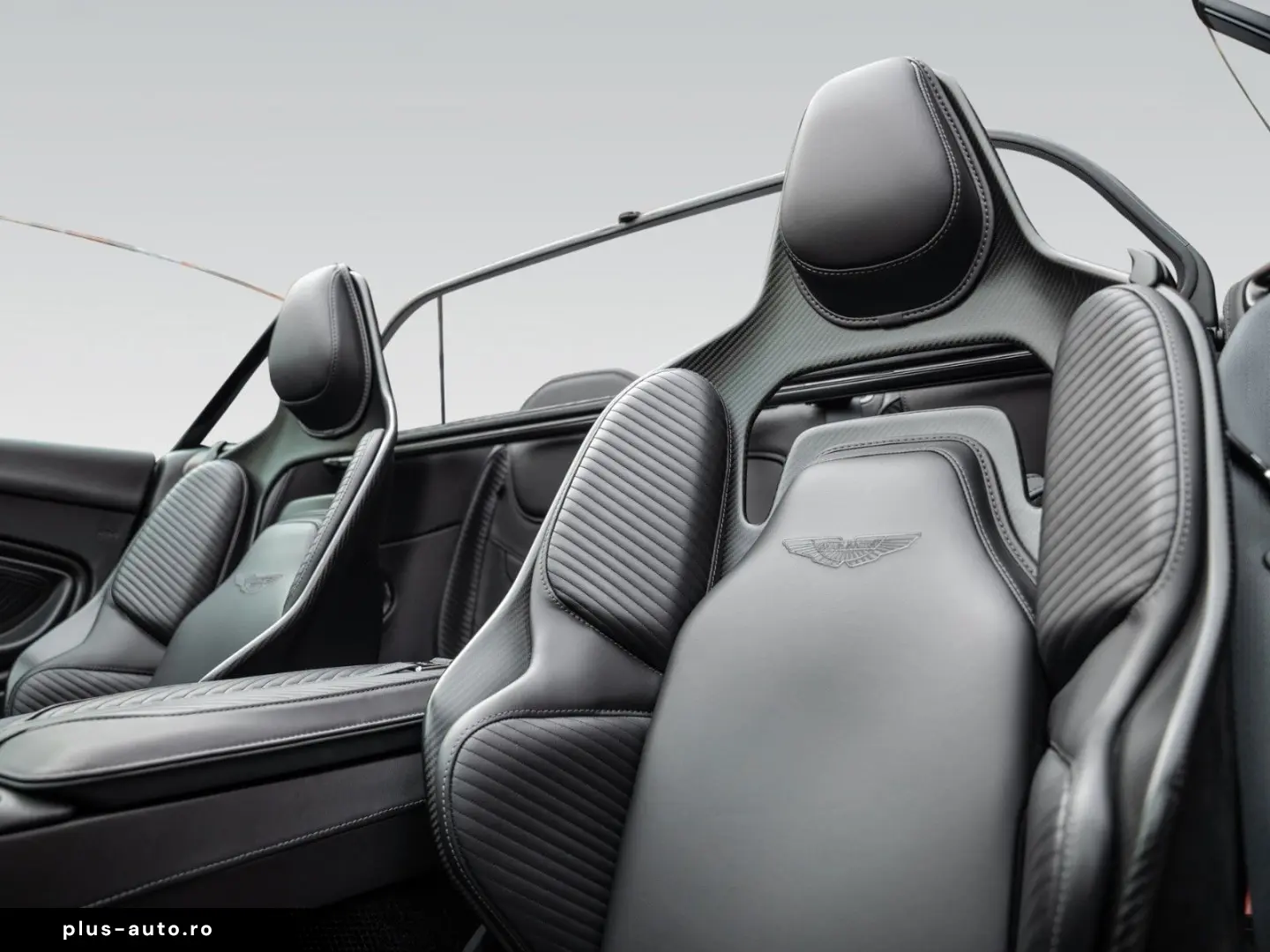 ASTON MARTIN DBS770 Ultimate Volante   Carbon Fibre Seats