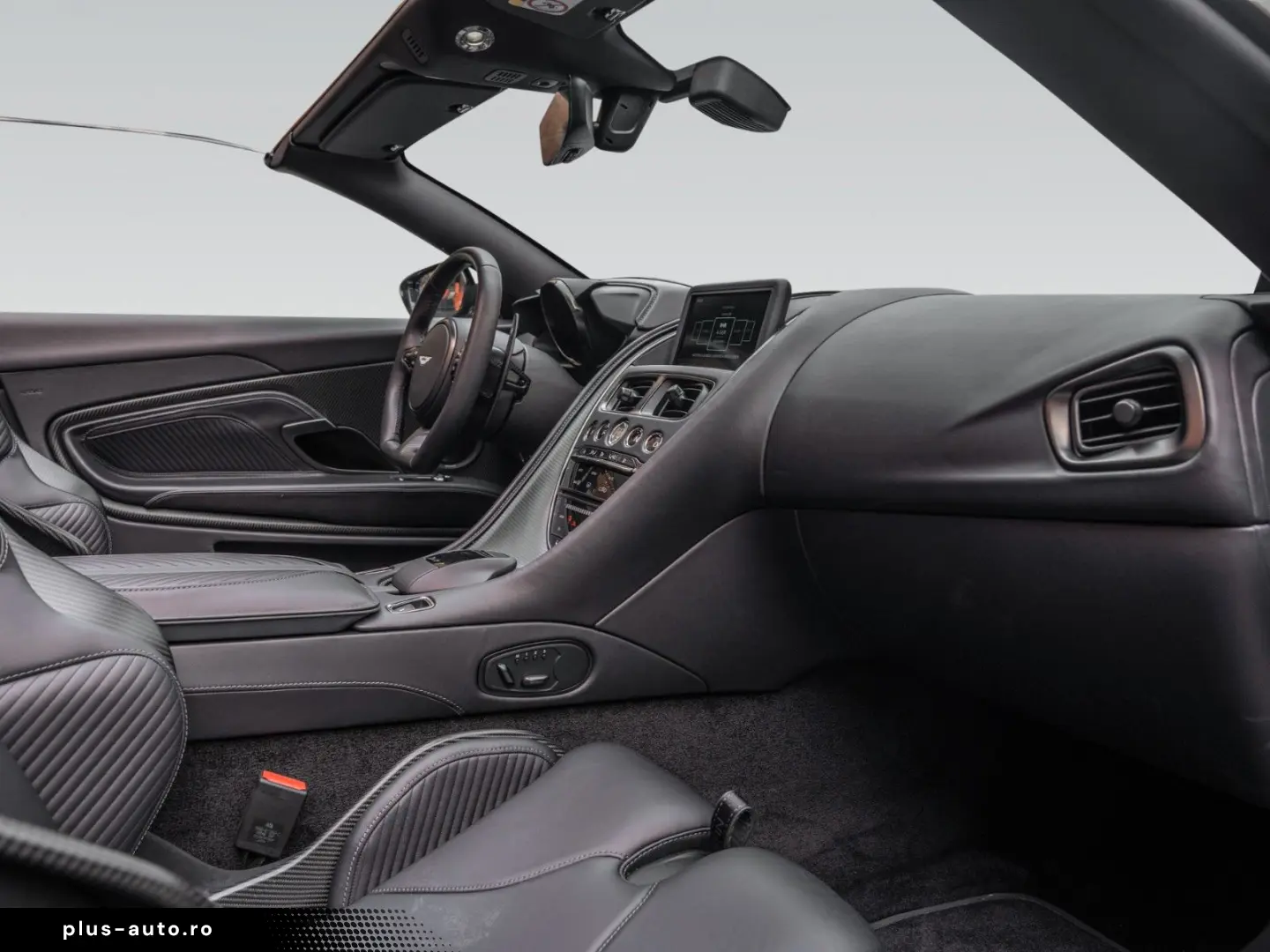 ASTON MARTIN DBS770 Ultimate Volante   Carbon Fibre Seats