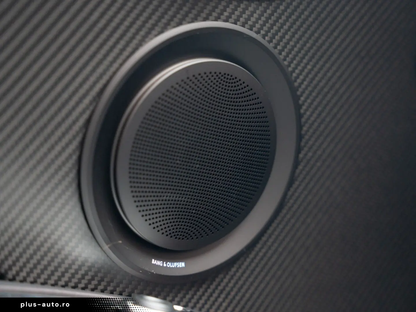 ASTON MARTIN DBS770 Ultimate Volante   Carbon Fibre Seats