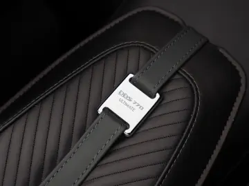 ASTON MARTIN DBS770 Ultimate Volante   Carbon Fibre Seats