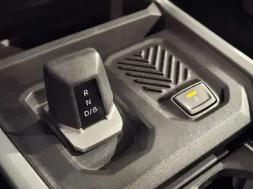 DACIA BIGSTER 1.8 Hybrid 155 Journey