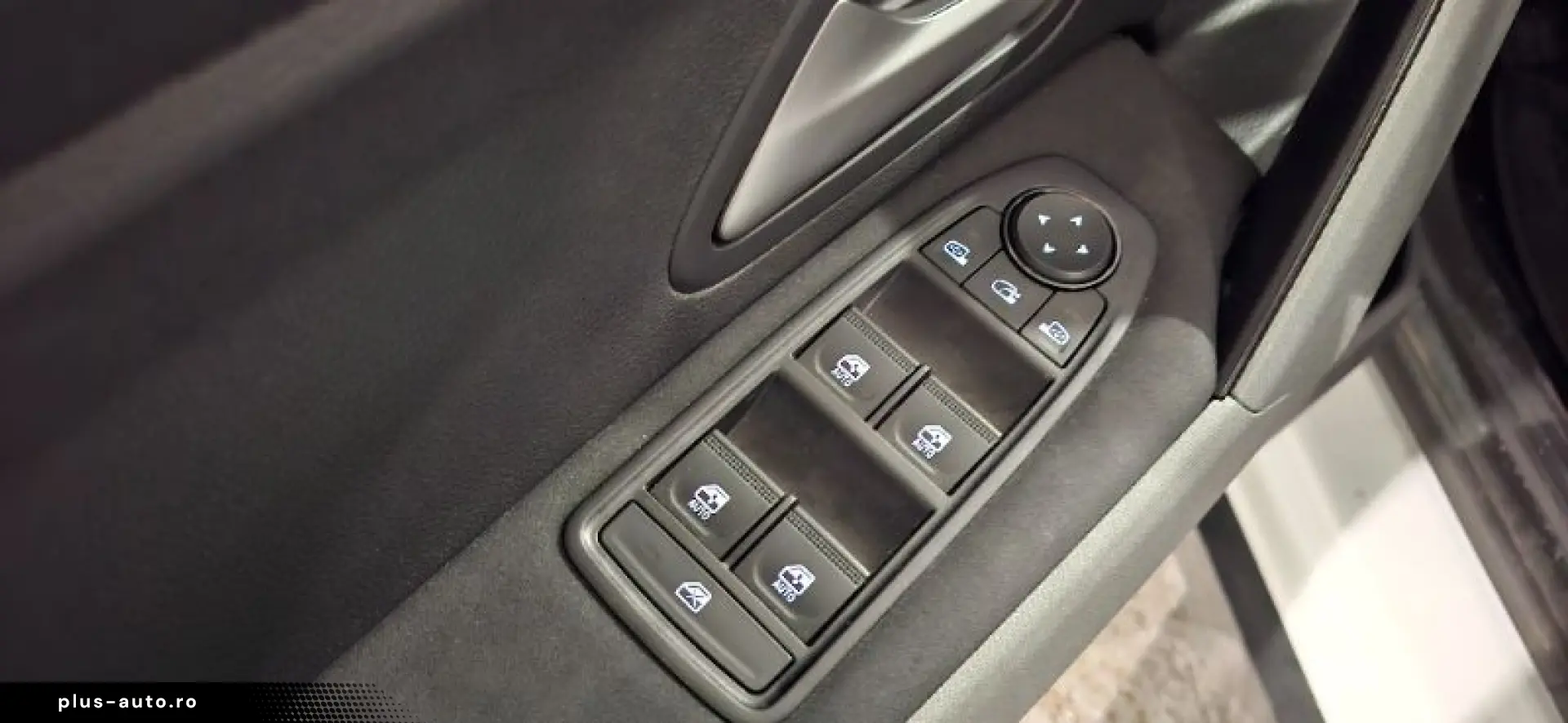 DACIA BIGSTER 1.8 Hybrid 155 Journey