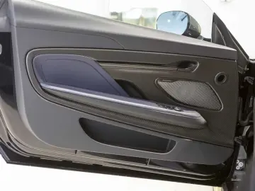 ASTON MARTIN V12 Vanquish -Ultramarine Black-