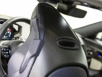 ASTON MARTIN V12 Vanquish -Ultramarine Black-