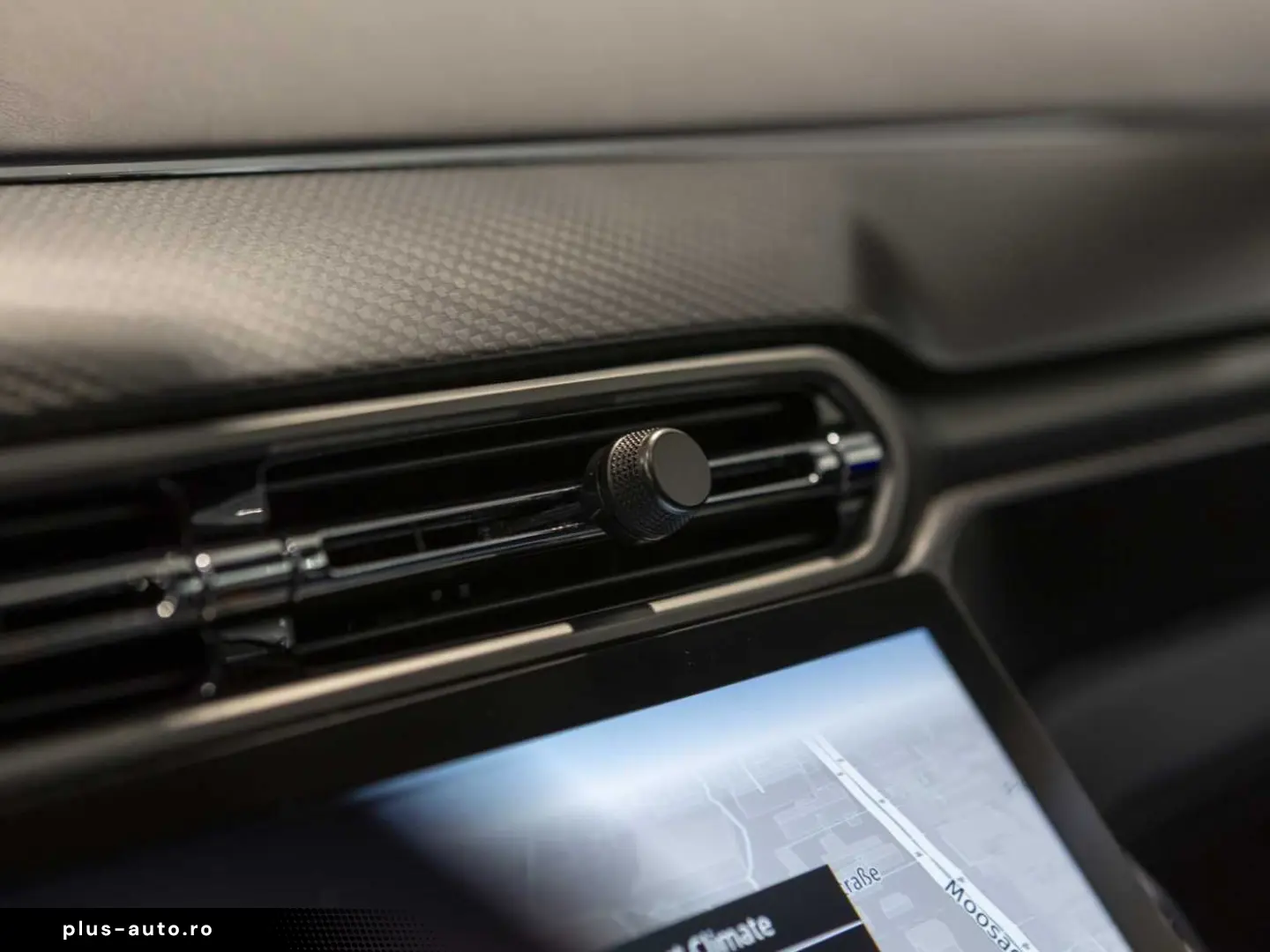 ASTON MARTIN V12 Vanquish -Ultramarine Black-