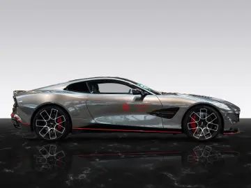 ASTON MARTIN Vanquish   Full Spec   Full Carbon Exterior
