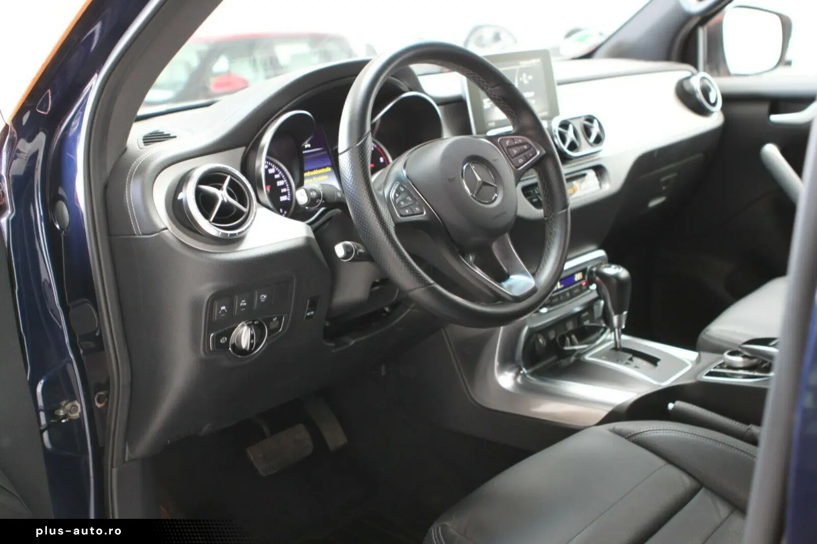 ANDERE X 250 d Aut. PowerEdt. DELTA 4x4 Navi Leder LED