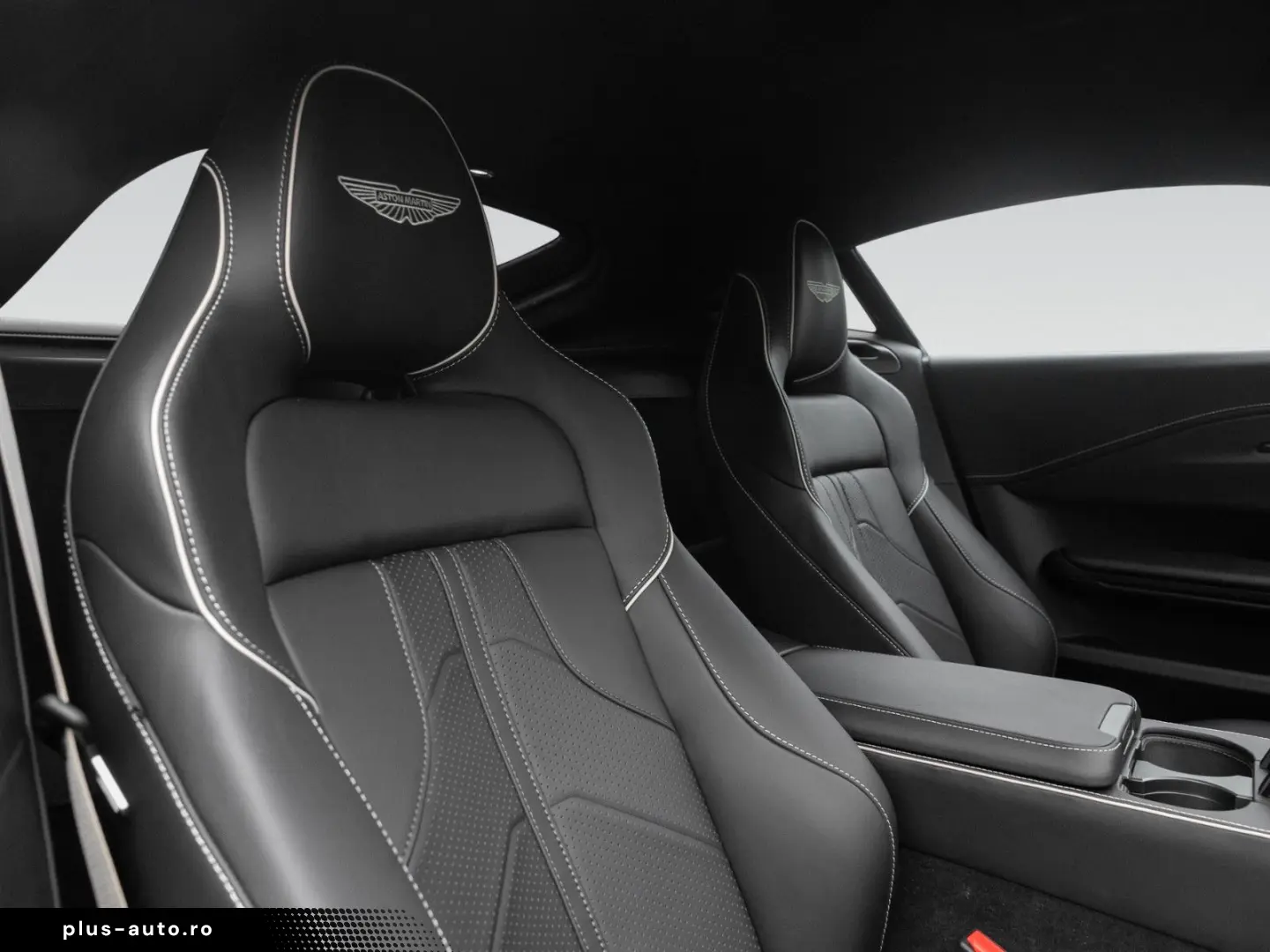 ASTON MARTIN V8 Vantage MY25   Launch Pack   Bowers&Wilkins