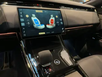 LAND ROVER RANGE ROVER SPORT P460e Dynamic HSE 360-CAM ACC