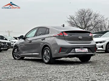 Hyundai IONIQ STYLE 1.6 Plug-In Hybrid