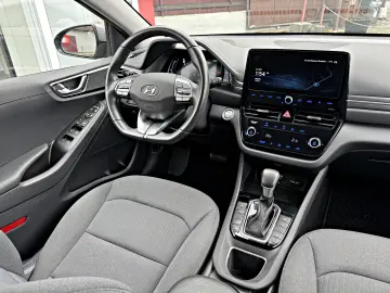 Hyundai IONIQ STYLE 1.6 Plug-In Hybrid