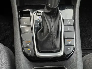 Hyundai IONIQ STYLE 1.6 Plug-In Hybrid