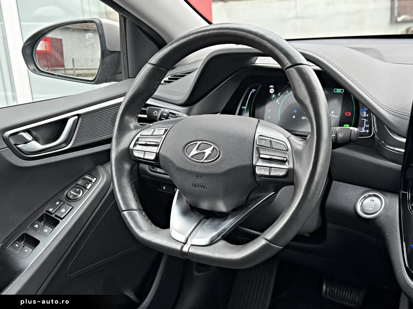 Hyundai IONIQ STYLE 1.6 Plug-In Hybrid