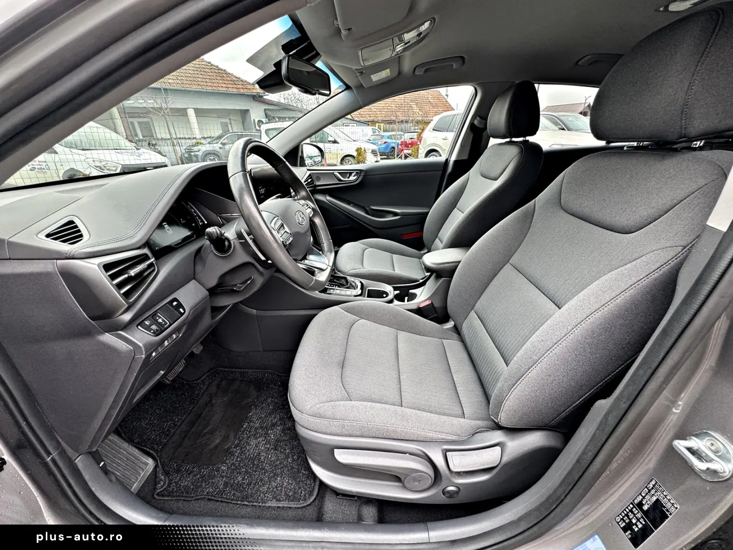 Hyundai IONIQ STYLE 1.6 Plug-In Hybrid