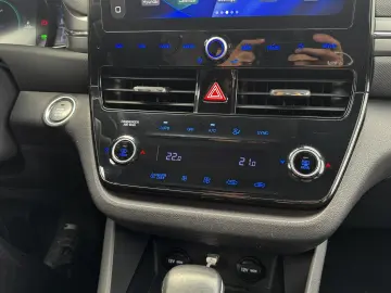 Hyundai IONIQ STYLE 1.6 Plug-In Hybrid