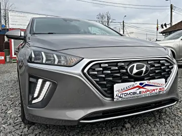 Hyundai IONIQ STYLE 1.6 Plug-In Hybrid