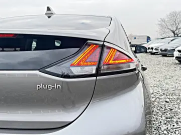 Hyundai IONIQ STYLE 1.6 Plug-In Hybrid