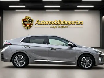 Hyundai IONIQ STYLE 1.6 Plug-In Hybrid