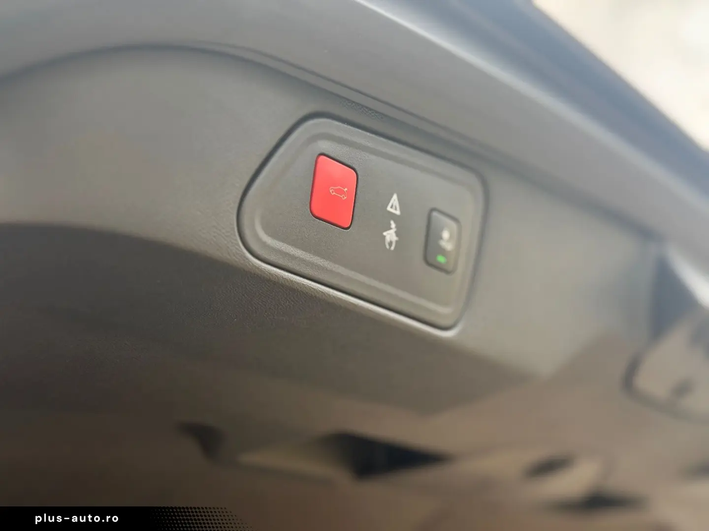 PEUGEOT 3008 GT Line 1.5 HDI Memory Pano Massage 360 Kam