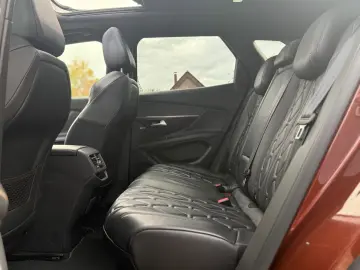 PEUGEOT 3008 GT Line 1.5 HDI Memory Pano Massage 360 Kam